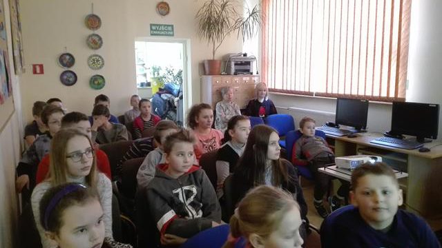 Uczniowie Szkoły Podstawowej w Kosowach na spotkaniu czytelniczym w Bibliotece Pedagogicznej w Kolbuszowej…
